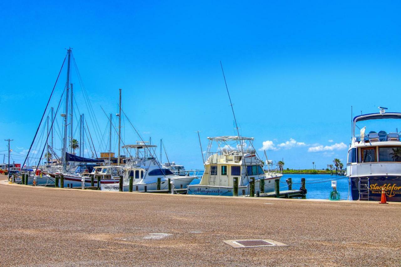 Rockport Getaway Villa ภายนอก รูปภาพ